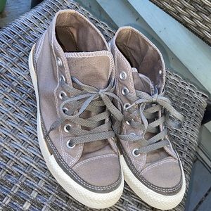 Rare converse all ⭐️ canvas toe w/suede detail size 6 women size 4 men gray EUC